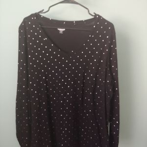 Old navy long sleeve shirt